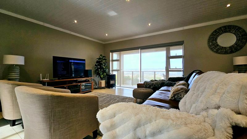 3 Bedroom Property for Sale in Monte Christo Western Cape
